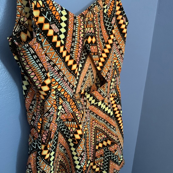 💛 Patterned H&M Romper / Jumpsuit - Picture 4 of 6